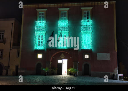 Pozzuoli, Italy. 30th Nov, 2016. Pozzuoli on the occasion of the World Day against the Death Penalty participated in the 'Cities city for life'. Under these circumstances the Rione Terra symbol of the city of Pozzuoli will light green. © Paola Visone/Pacific Press/Alamy Live News Stock Photo