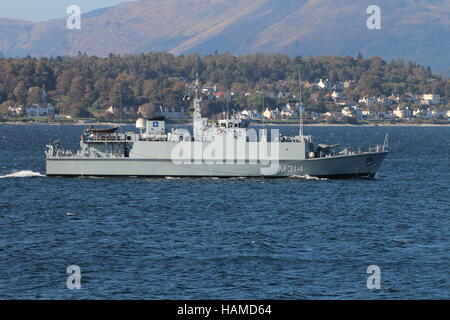 EML Sakala (M314), a Sandown-class mine countermeasures vessel of the Estonian Navy, arriving for Exercise Joint Warrior 16-2. Stock Photo