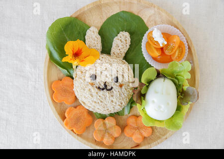 Cat and mouse healthy lunch box, fun food art for kids Stock Photo - Alamy