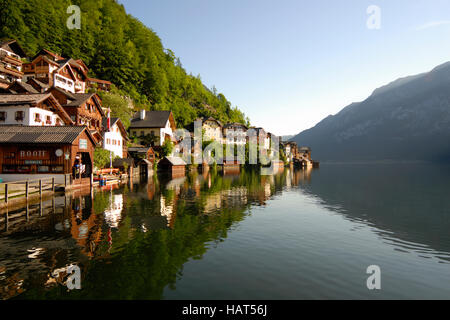 Houses in village of Hallstatt at Hallstaetter Lake in Hallstatt-Dachstein-Salzkammergut, World Cultural Heritage Landscape Area Stock Photo