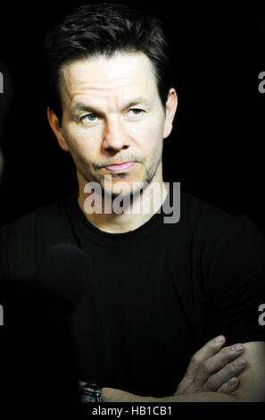 Actor Mark Wahlberg arrives at the 2014 CinemaCon Paramount opening night presentation at Caesars Palace on March 24, 2014 in Las Vegas, Nevada. Stock Photo