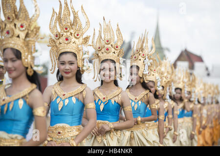 THAILAND SURIN ELEPHANT ROUND UP FESTIVAL Stock Photo - Alamy