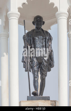 Memorial statue of Gandhi. on Goubert Avenue, Pondicherry, Tamil Nadu, India Stock Photo