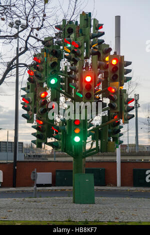 'Traffic Light Tree' sculpture by Pierre Vivant in Canary Wharf, London, UK Stock Photo