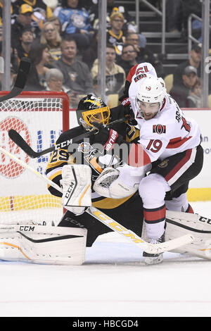 Ottawa optometrist assists Penguins' goalie Marc-Andre Fleury