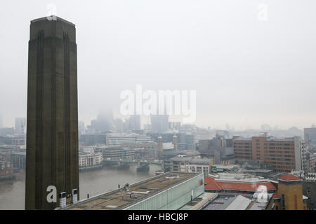 London, UK. 6th Dec, 2016. Heavy fog in central London.View of London from 10th floor of Tate Modern.  Copyright Credit:  carol moir/Alamy Live News Stock Photo