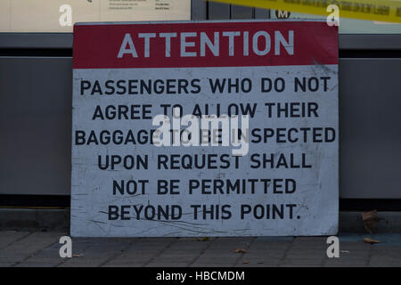 Los Angeles, USA. 6th December 2016. Los Angeles Sheriff increased security after a threat to blow up the Universal City Subway Station was called in. Credit:  Chester Brown/Alamy Live News Stock Photo