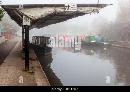 Canals on the Trent & Mersey Canal, Middlewich, Cheshire Stock Photo