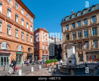 Toulouse city centre, fountain of Place Rouaix, Haute-Garonne, Occitanie, France, Europe Stock Photo