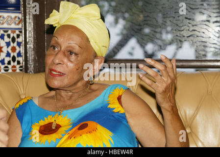 The Cuban singer Omara Portuondo gestures while speaks in interview, in  'Hotel Nacional', picture taken June 20, 2005,  Havana, Cuba. Omara is integral of the 'Buena Vista Social Club' group. . June 20, 2005. Credit: Jorge Rey/MediaPunch Stock Photo