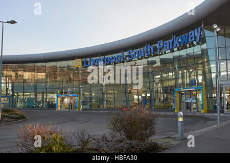 liverpool south parkway railway station merseyside england Stock Photo