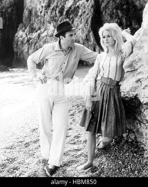 CONTEMPT, (aka LE MEPRIS), Michel Piccoli, Brigitte Bardot with Fritz ...