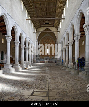 Nave of the Basilica di Santa Maria Assunta Stock Photo