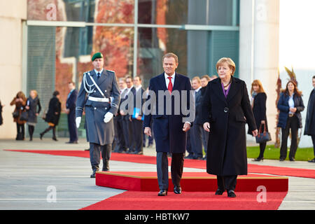 Angela Merkel receives Donald Tusk Stock Photo