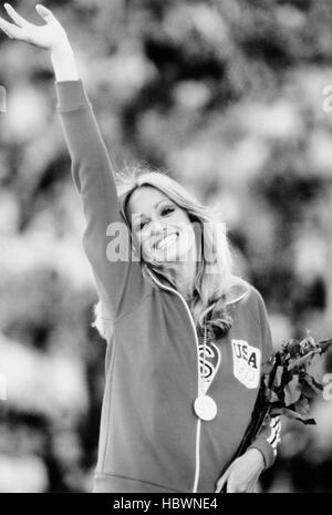 GOLDENGIRL, Susan Anton, 1979 Stock Photo - Alamy