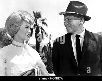 IT'S A MAD MAD MAD MAD WORLD, Dorothy Provine, Spencer Tracy, Milton