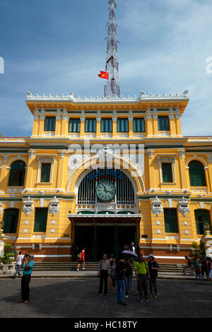 Historic Central Post Office designed by Gustave Eiffel, Ho Chi Minh City (Saigon), Vietnam Stock Photo