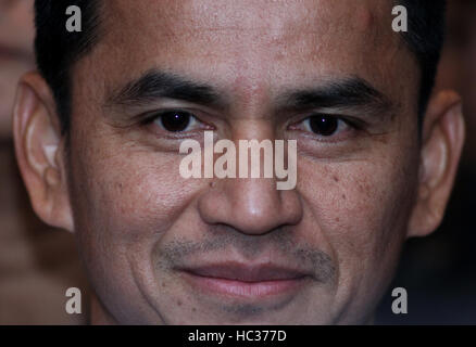 Bangkok, Thailand. 01st Jan, 2000. Kiatisuk Senamuang coach of Thailand speaks to the media at The Emerald Hotel before the AFF Suzuki Cup semi-final football match soccer between Thailand and Myanmar at Rajamangala National Stadium. © Vichan Poti/Pacific Press/Alamy Live News Stock Photo