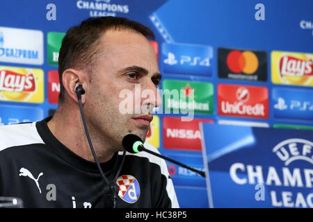 Turin, Italy. 06th Dec, 2016. Juventus Stadium, Turin, Turin, Italy - 01/11/2016: Ivaylo Petev speaks during a Dinamo Zagreb press conference ahead of the UEFA Champions League Group H match between Juventus FC and Dinamo Zagreb at the Juventus Stadium. © Massimiliano Ferraro/Pacific Press/Alamy Live News Stock Photo