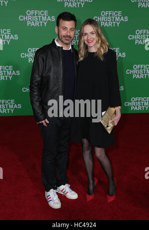 Westwood, Ca. 07th Dec, 2016. Jimmy Kimmel, Molly McNearney arrive at the premiere of Paramount Pictures' 'Office Christmas Party' at Regency Village Theatre on December 7, 2016 in Westwood, California. ( Credit:  Parisa Afsahi/Media Punch)./Alamy Live News Stock Photo
