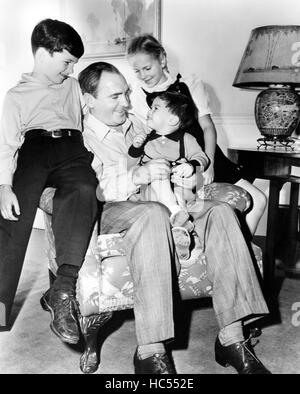 SECRET COMMAND, Pat O'Brien (center), Carole Landis (right), 1944 Stock ...