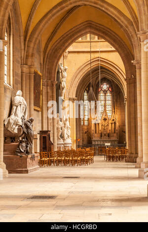 An aisle in Cathedrale Saint-Benigne de Dijon. Stock Photo