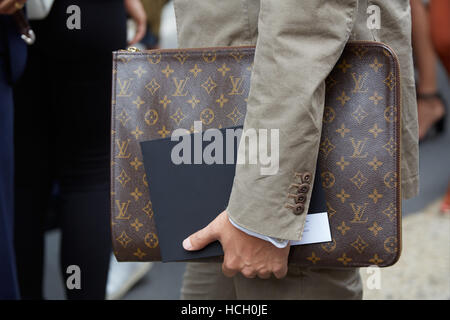 Brown louis vuitton man bag hi-res stock photography and images - Alamy