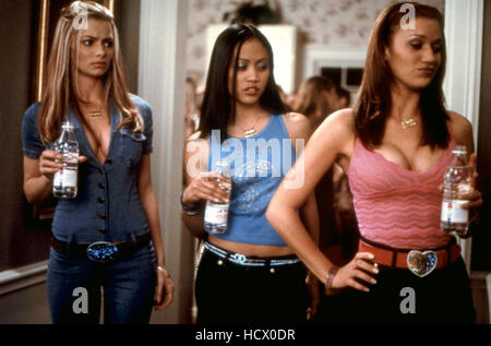 NOT ANOTHER TEEN MOVIE, Jaime Pressly (center), 2001, ©Columbia