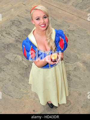 The cast of the Liverpool Empire Christmas Panto, Snow White and the Seven Dwarfs, Jorgie Porter,Leanne Campbell, Liam Mellor and Stephen Fletcher gathered on the steps of St Georges Hall,Liverpool for a photocall to promote this years Panto.  Featuring: Stock Photo