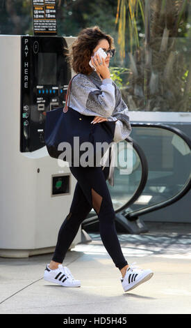 Vanessa Hudgens hides her face with her cell phones as she arrives at the gym in West Hollywood  Featuring: Vanessa Hudgens Where: West Hollywood, California, United States When: 07 Sep 2016 Stock Photo