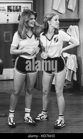 THE FACTS OF LIFE, from left: Lisa Whelchel, Felice Schachter, 1979-88