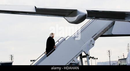 New York, Us. 09th Dec, 2016. United States President-elect Donald Trump boards his plane at Laguardia Airport in New York, New York on his way to Louisiana and Michigan, December 9, 2016. Credit: Aude Guerrucci/Pool via CNP - NO WIRE SERVICE - Photo: Aude Guerrucci/Consolidated/dpa/Alamy Live News Stock Photo