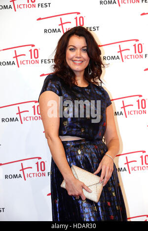 Rome, Italy. 10th December, 2016. Bellamy Young attends the 'Shondaland' red carpet during the Roma Fiction Fest 2016 at The Space Moderno on December 10, 2016 in Rome, Italy. Credit:  Fulvio Dalfelli/Alamy Live News Stock Photo