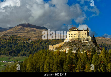 Tarasp Castle, Tarasp, Lower Engadin, Graubunden, Grisons, Switzerland Stock Photo