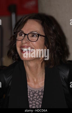 Elizabeth Vargas signs copies of her new book 'Between Breaths'  Featuring: Elizabeth Vargas Where: Philadelphia, Pennsylvania, United States When: 14 Sep 2016 Stock Photo