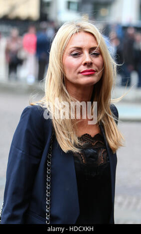 Terry Wogan Thanksgiving Service at Westminster Abbey  Featuring: Tess Daly Where: London, United Kingdom When: 27 Sep 2016 Stock Photo