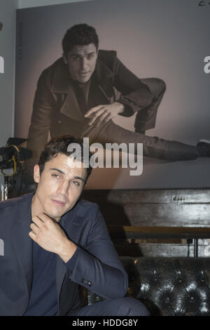 Actor Alex Gonzalez attends the presentation of the new campaign Fall Winter Emidio Tucci  Featuring: Alex Gonzalez Where: Madrid, Spain When: 04 Oct 2016 Stock Photo