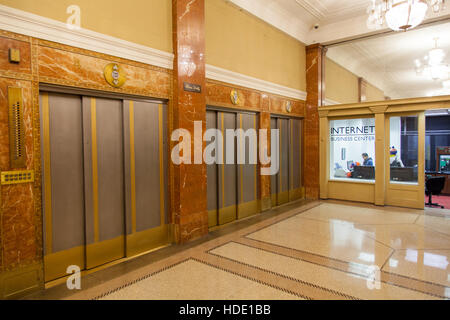 Lift lobby at the Hotel Pennsylvania, 7th Avenue , New York city, United states of America.