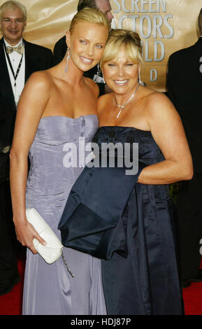 Charlize Theron and mother, Gerda, at the Screen Actors Guild Awards in Los Angeles, California on  February 22, 2004.  Photo credit: Francis Specker Stock Photo