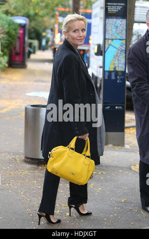 Davinia Taylor outside ITV Studios  Featuring: Davinia Taylor Where: London, United Kingdom When: 12 Oct 2016 Stock Photo