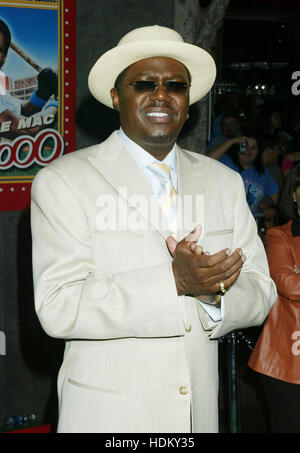 Bernie Mac arrives at the premiere of Touchstone Pictures' 'Mr. 3000' at the El Capitan Theatre on September 8, 2004 in Los Angeles, California. Photo credit: Francis Specker Stock Photo