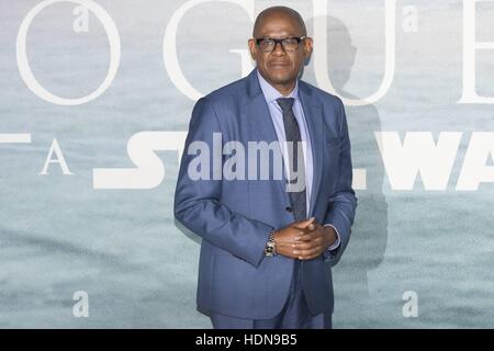 London, UK. 13th Dec, 2016. Forest Whitaker attends the Launch Event of ROGUE ONE: A STAR WARS STORY at Tate Modern, in London, England (13/12/2016) | Verwendung weltweit/picture alliance Credit:  dpa/Alamy Live News Stock Photo