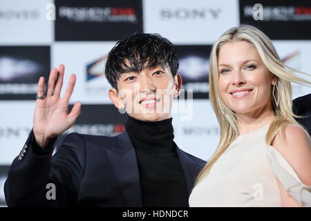 Lee Joon-Gi, Dec 13, 2016 : Tokyo, Japan : Korean actor Joon-Gi