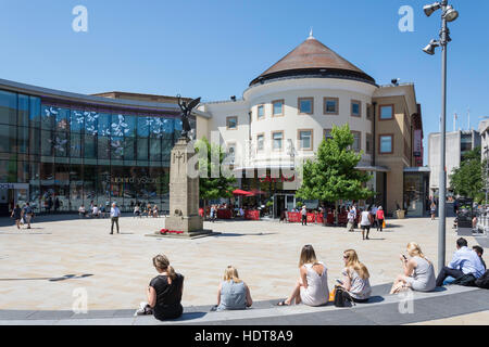 Woking Town Square showing War Memorial and The Peacocks Centre, Woking, Surrey, England, United Kingdom Stock Photo