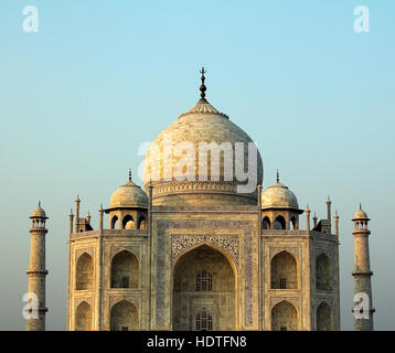 A close up view of the Taj Mahal in Agra, India (one of the 7 wonders of the world) Stock Photo