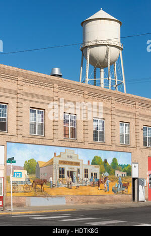 Toppenish Trading Company mural on a building in Toppenish, a town in Central Washington known for it's murals. Stock Photo