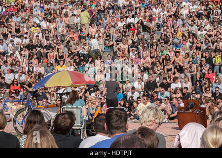 Bear Pit karaoke Mauerpark Berlin Germany Stock Photo