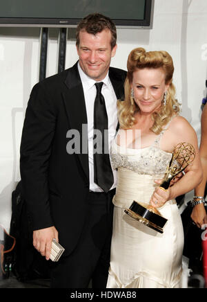 Thomas Jane, left, and Patricia Arquette at the 57th Annual Emmy Awards