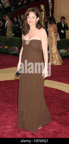 Amy Brenneman arrives at the 77th Annual Academy Awards  in Los Angeles on Feb. 21, 2005. Photo credit: Francis Specker Stock Photo