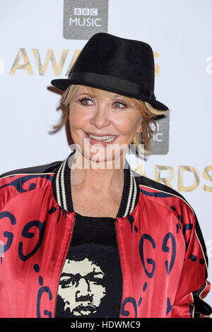 Lulu poses on the Red Carpet at the BBC Music Awards on 12/12/2016 at ExCeL London. Persons pictured: Lulu. Picture by Julie Edwards. Stock Photo